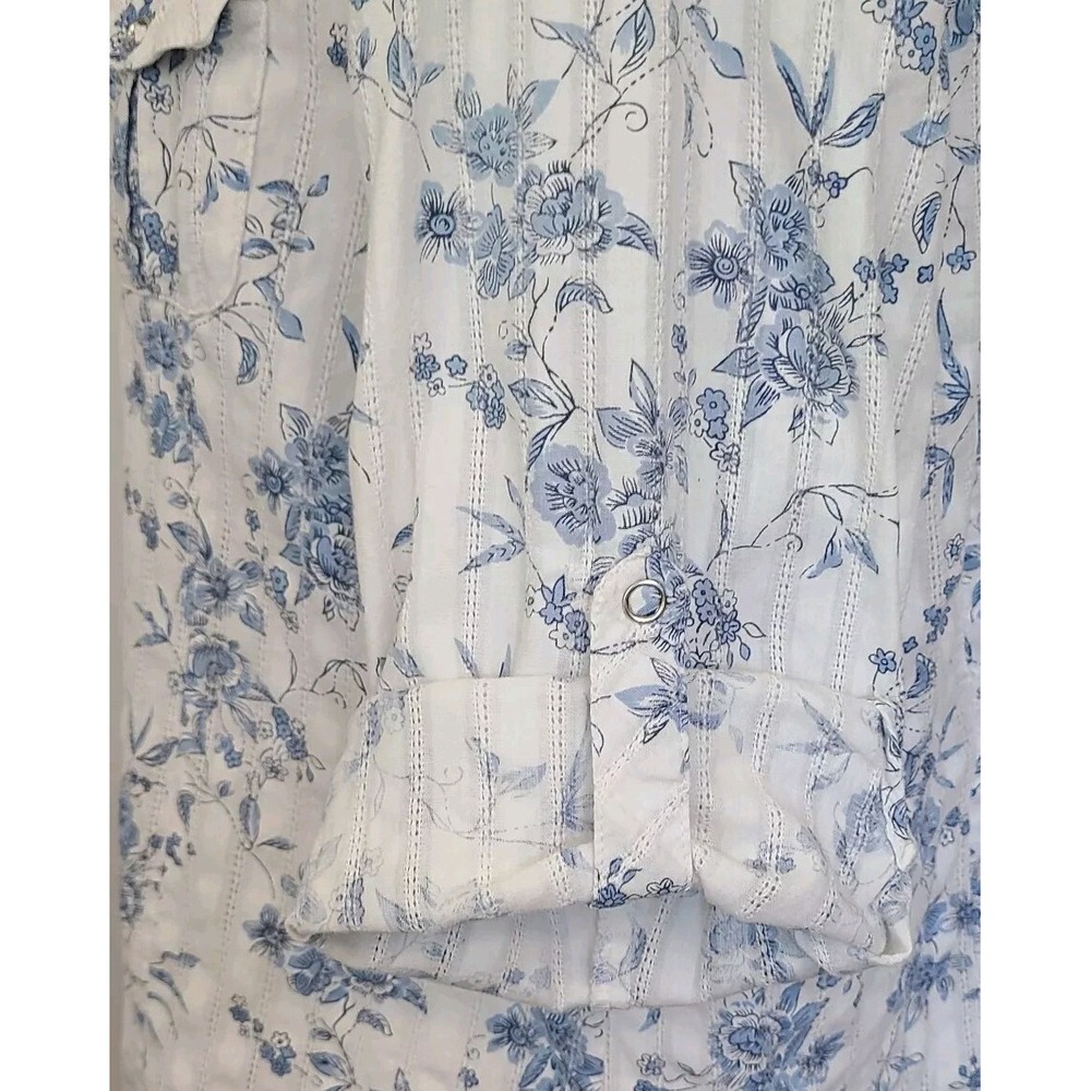 F.A.N.G Womens button Blue/White Shirt With Roses Sz L Cottagecore Romantic - Picture 5 of 9